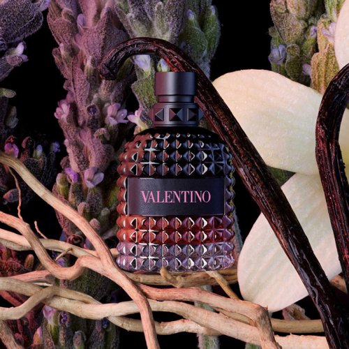 VALENTINO Born in Roma Intense Uomo - Eau de Parfum pour Lui VALENTINO Born in Roma Intense Uomo - Eau de Parfum pour Lui